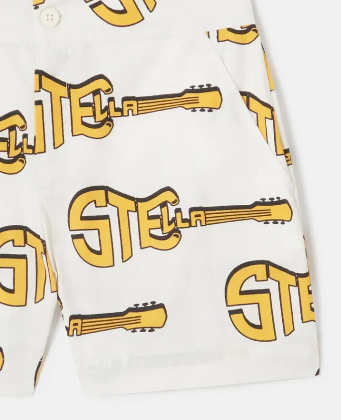 Shorts med gitarrmönster Shorts med gitarrmönster
