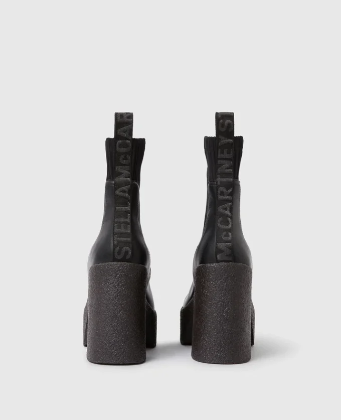 Skyla sockboots med klack Skyla sockboots med klack