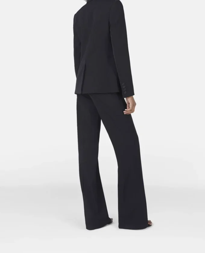 Slim fit-boyfriendblazer i ullflanell Slim fit-boyfriendblazer i ullflanell