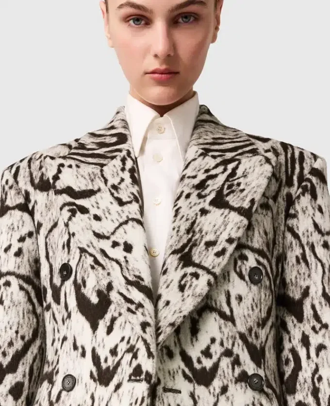 Slim-Fit dubbelknäppt Cloud Leopard-kavaj Slim-Fit dubbelknäppt Cloud Leopard-kavaj