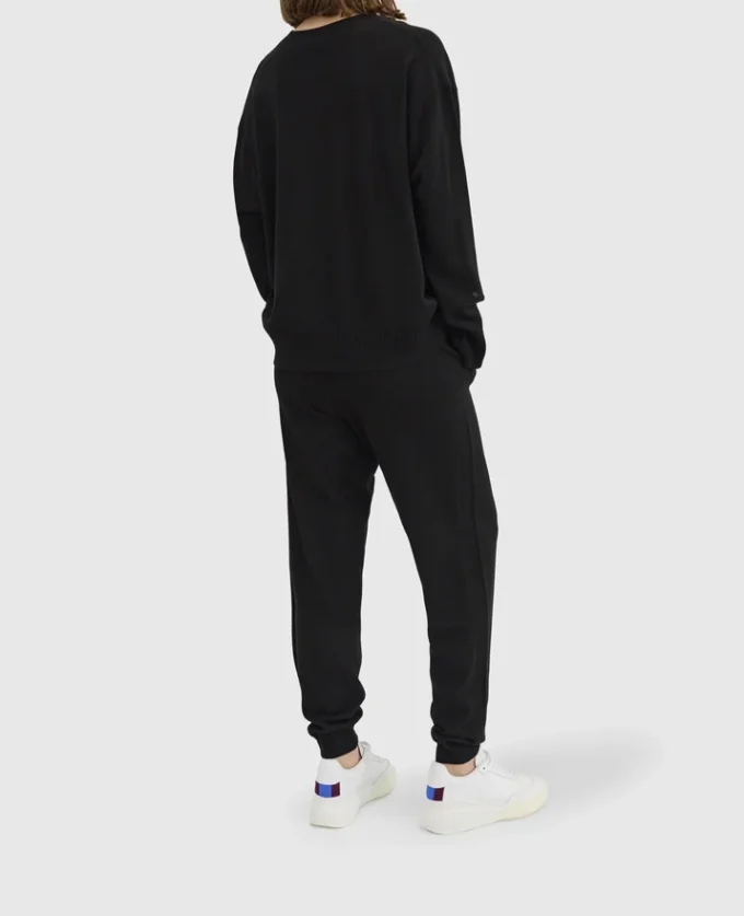 Medelhögt skurna, avsmalnande sweatpants