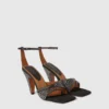 Stella Spur Crystal Hotfix-pumps med klack