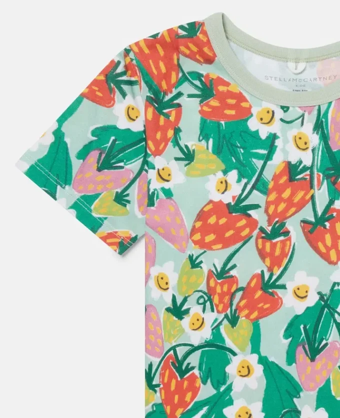 T-shirt med jordgubbsmönster T-shirt med jordgubbsmönster