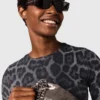 T-shirt med korta ärmar och leopardmönster T-shirt med korta ärmar och leopardmönster