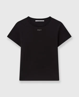 T-shirt med logotypsmycke