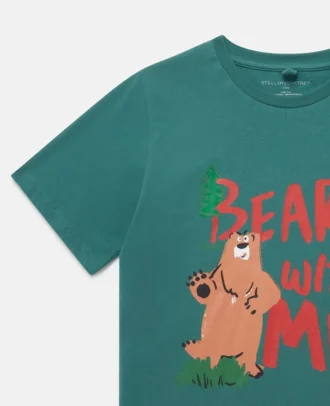 T-shirt med motivet ”Bear With Me”