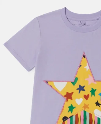 T-shirtklänning med stjärngrafik och fransar