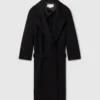 Trenchcoat med bälte och tonad spänne