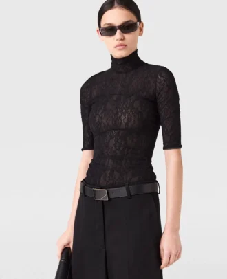 Turtleneck-top med spets och 3/4-ärmar