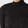 Turtleneck-top med spets och 3/4-ärmar