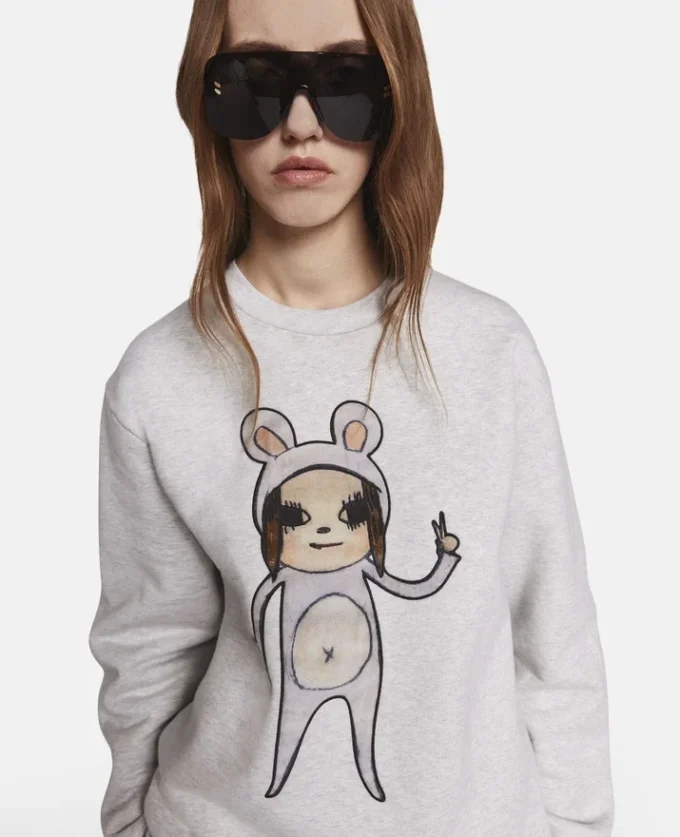 Untitled Bunny Girl broderad tröja