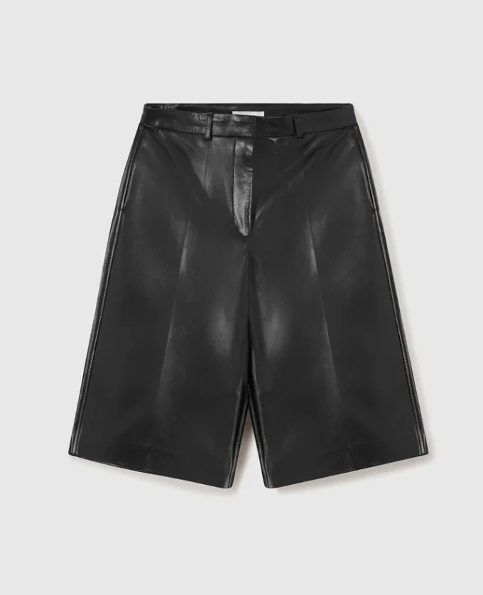 Veganska bermuda-shorts med vida ben
